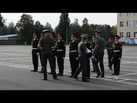 Видео: Одиночная строевая подготовка