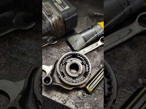 Видео: Как работает синхронизатор в мкпп.