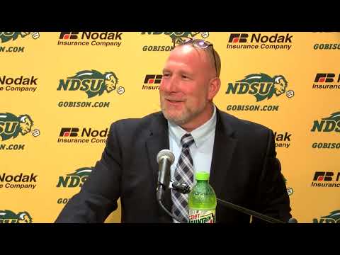 Видео: Футбольная пресс-конференция NDSU — 28 октября 2025 г.
