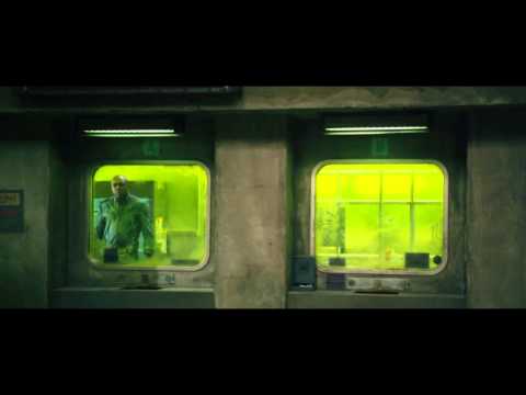 Видео: СУДЬЯ ДРЕДД 2012 клип