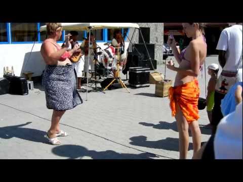 Видео: Давай, наливай (серия 3 - Первое появление)