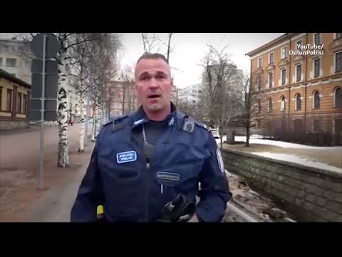 Видео: Тенор финской полиции Петрус Шредерус спел "Я люблю тебя, жизнь"