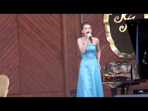 Видео: Юлия Гончарова - "Глаза на песке"