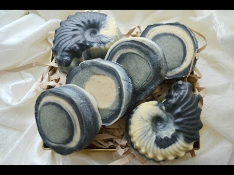 Видео: Как сделать SPA-мыло с нуля. Узор "пузырьки" {алое, ромашка}