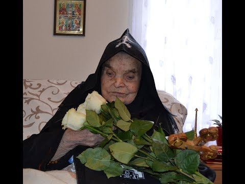 Видео: Схимонахиня Іоанна, Кип'яче