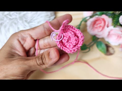 Видео: Выгодное изделие, связанное крючком, которое спасет вам жизнь! (с субтитрами)