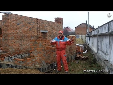 Видео: Контроль порядовки кирпичной кладки - [© masterkladki]