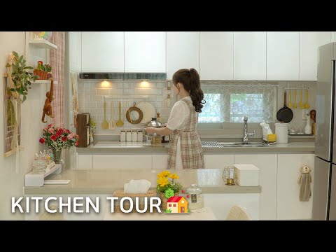 Видео: Кухня экскурсия | How I Organize My Kitchen | Kitchen Organization Ideas
