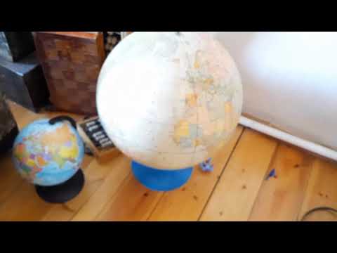 Видео: В гостях у коллекционера. Уникальная коллекция  предметов быта эпохи СССР