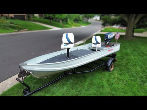 Видео: Из 100-долларовой лодочки-джонбота в рыболовное судно за 1000 долларов || Бюджетная лодочка-джонб...