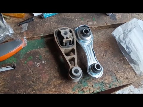 Видео: LADA Vesta,,,нижняя опора лучшая замена !!!