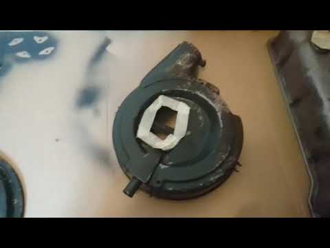 Видео: Покраска- крышка клапанов и воздухан. Из балончика!