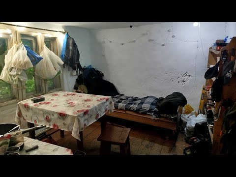 Видео: Мій побут у покинутому будинку в горах