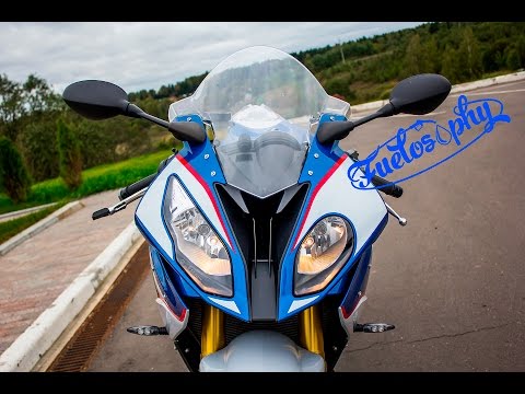 Видео: BMW S1000RR - тест-драйв одного из лучших супербайков в истории.
