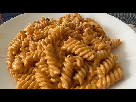 Видео: Самая простая Паста 🍝в сливочно - томатном соусе