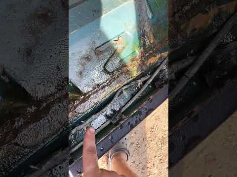 Видео: Додж Караван. Антикоррозийная обработка.