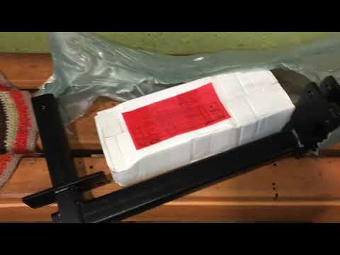 Видео: Установка фаркопа на Лада Веста