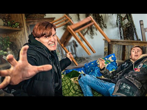 Видео: СУМАСШЕДШИЙ ОТШЕЛЬНИК СОШЁЛ С УМА В ДОМЕ ПОД ЗЕМЛЕЙ. ШАМАН ВЫЗВАЛ ЕГО ГНЕВ
