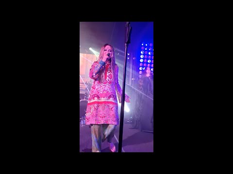 Видео: ЛИНДА - Небо льёт (Мумий Тролль Music Bar, г. Москва) [1080p] - 31.08.2024