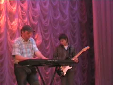 Видео: Александр Дюмин и Александр Звинцов. Концерт в  ДК им. Газа. С. Петербург,  15. 06. 2007 г.