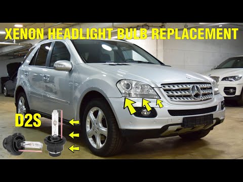 Видео: Как заменить ксеноновые лампы D2S в Mercedes ML W164 / GL X164 с заводскими биксеноновыми фарами HID