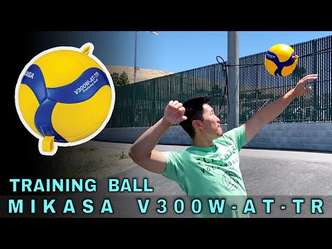 Видео: Обзор тренировочного мяча Mikasa V300W-AT-TR + упражнения для волейбола