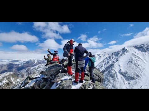 Видео: Пик Кузьмина 2974 м 27 апреля 2024