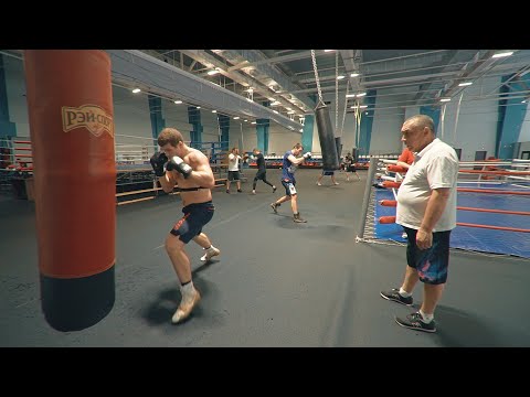 Видео: Так ЗМС бьют боксерский мешок! Имам Хатаев, Василий Егоров и Вадим Мусаев