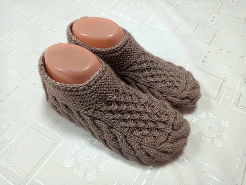 Видео: Плетени Терлици #123 (Knitted Slippers) (Тапочки спицами) (Patik) (Pantufas passo a passo)