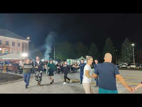 Видео: Тошевско (Джиновско) хоро