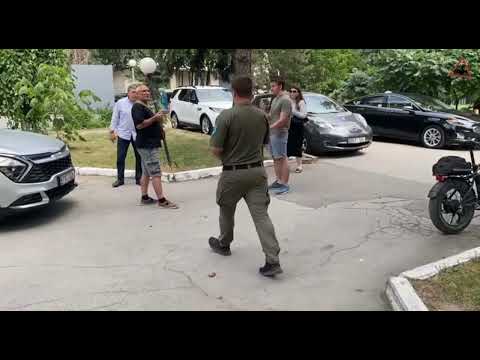 Видео: Кишинев 05.07.25 видео со стороны авто лось и быдло охрана