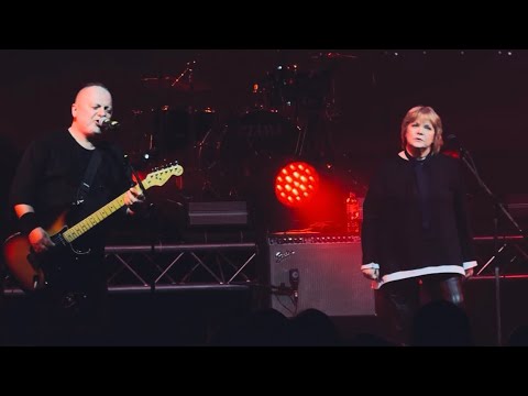 Видео: Вадим Самойлов, Настя Полева — На счастье (ДК Горбунова, 5.04.2025)