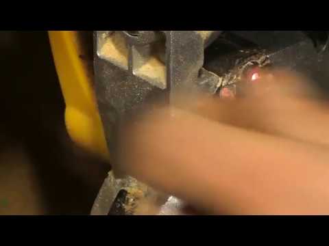 Видео: Ремонт лазера на торцовке