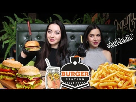 Видео: БУРГЕР КАРРИ И БАРБЕКЮ/MUKBANG С AYKA EMILLY #BURGERSTATION