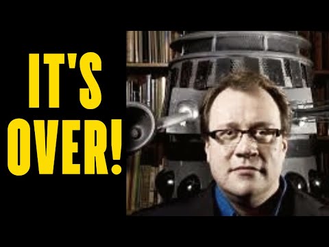 Видео: Рассел Т. Дэвис в ярости уходит из «Доктора Кто», пока его не уволили!