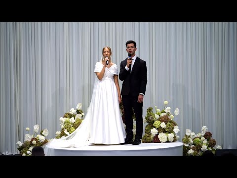 Видео: Смотри с небес на нас - песня жениха и невесты 