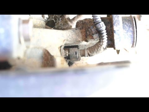 Видео: Как заменить задний датчик ABS Holden Commodore VE 2006-2013 V6 V8 SS SV6 SSV