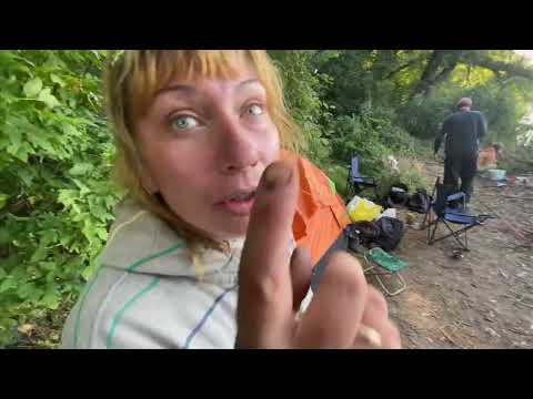 Видео: Рибалка з компанією 🎣 День 2: безплатний басейн 🏊, шашлички на кострі 🥩 і коньячок під уху 🥃