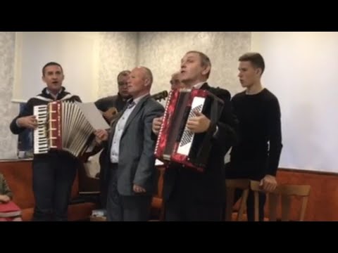 Видео: Когда безбрежный рокот океана бросает, словно щепы, корабли,