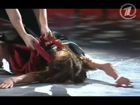 Видео: Зара и Антон Сихарулидзе - Me voy (@Лед и пламень, 07.11.2010)