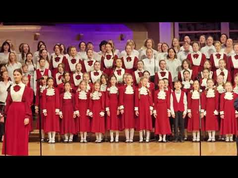 Видео: "Хор хороший" А. Пахмутова, Н. Добронравов, концерт к юбилею Пахмутовой 95 лет, Большой детский хор