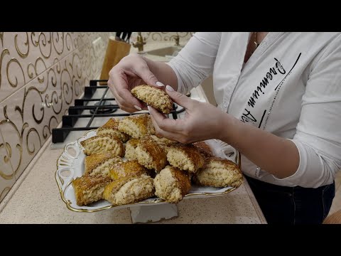 Видео: Армянская Гата - Быстрый Рецепт - слоистое Печенье, незабываемый вкус детства!)