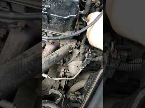 Видео: Устранение ошибки P0340 и  Замена датчика распредвала на Лансер 9