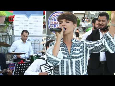 Видео: Ajde kamen Jano - Ansambl Biljana  / Ајде камен Јано - Ансамбл Билјана (LIVE)