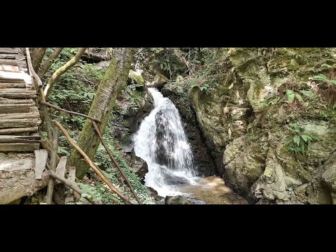 Видео: Kamenjane waterfalls - 1, 2 & 3 - ВОДОПАДИ КАМЕЊАНЕ 2023-08