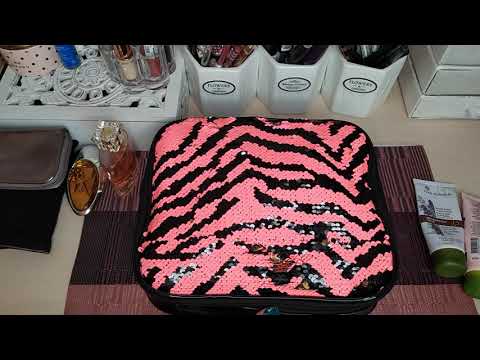 Видео: Косметичка в дорогу // уход// декоративка