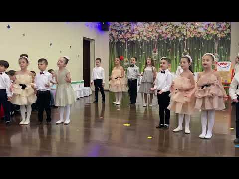 Видео: Песня  "Мама" муз. и слова  А Балашова, весенний утренник "Улыбнитесь, мамочки" 2024год.