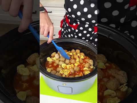 Видео: Мой муж обожает этот простой ужин, приготовленный в горшочке.