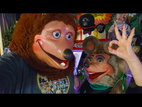 Видео: Я вернулся! Загляну на хэллоуинское рок-шоу в «Стране чудес Билли Боба»!