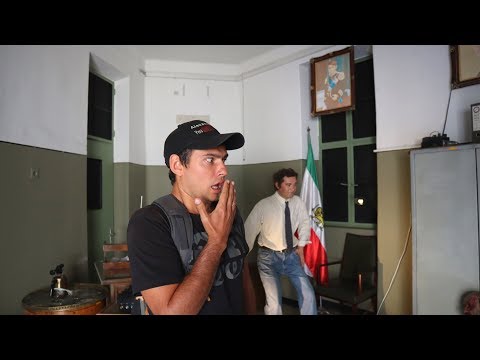 Видео: #3 Иран. Тегеран. Попали в тюрьму. Что творится ночью